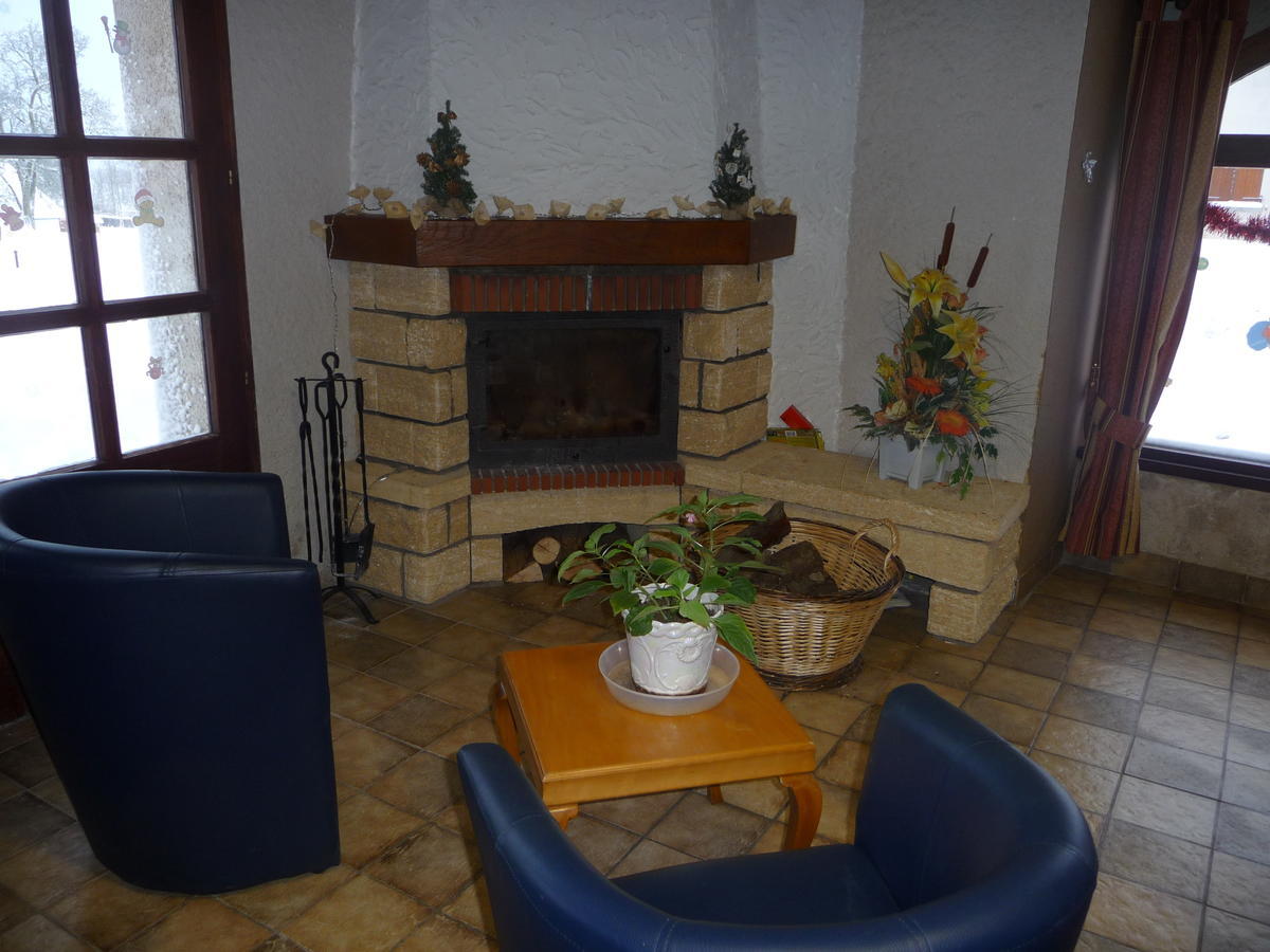 Auberge Le Sillet Longcochon Exterior foto